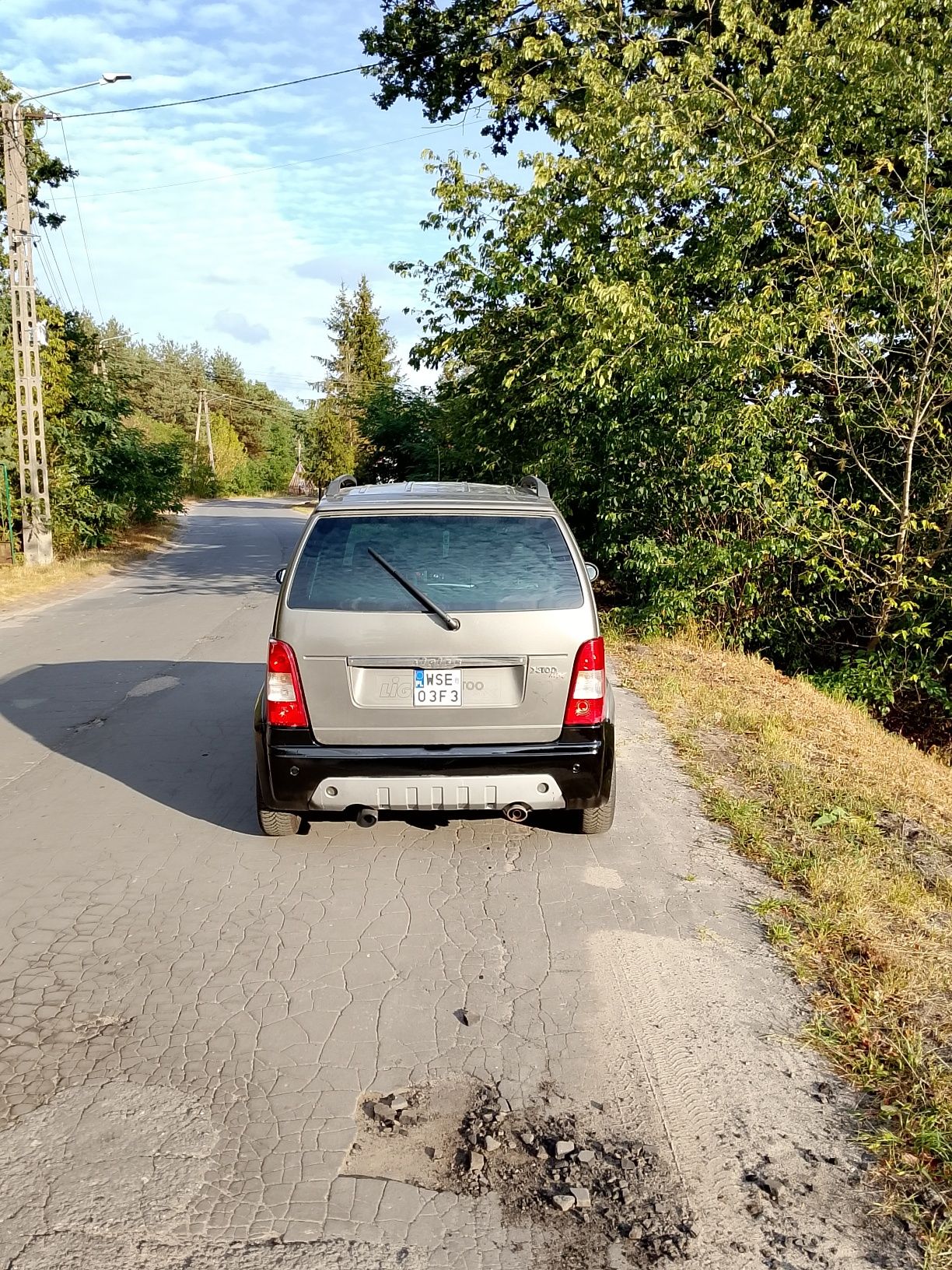 Ligier X TOO microcar z automatyczną skrzynią.