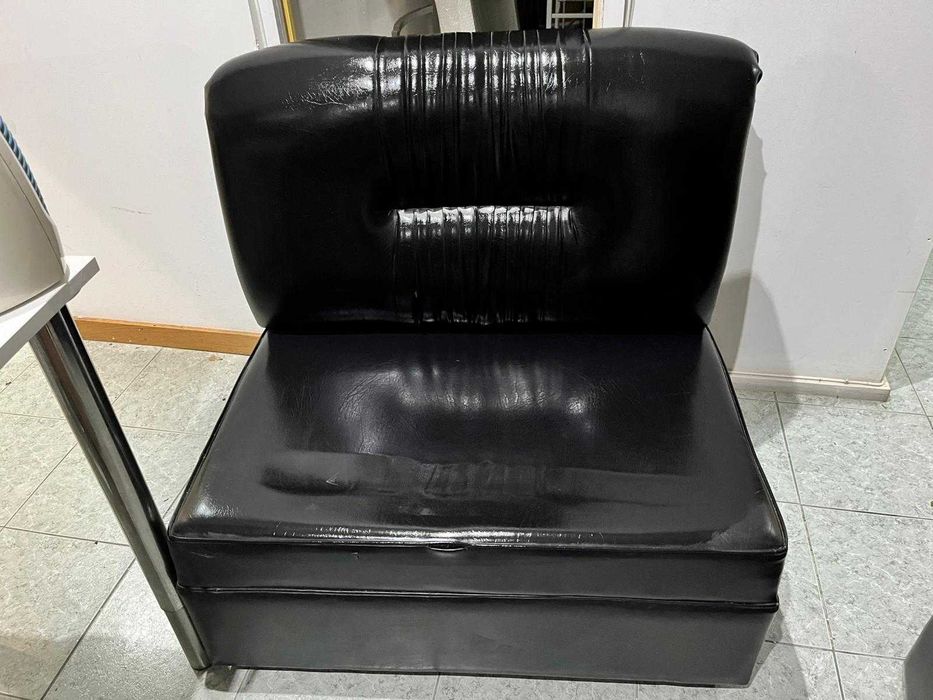 Sofás em Napa Pretos