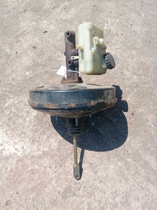 Головний гальмівний циліндр з вакуумом Sprinter 901