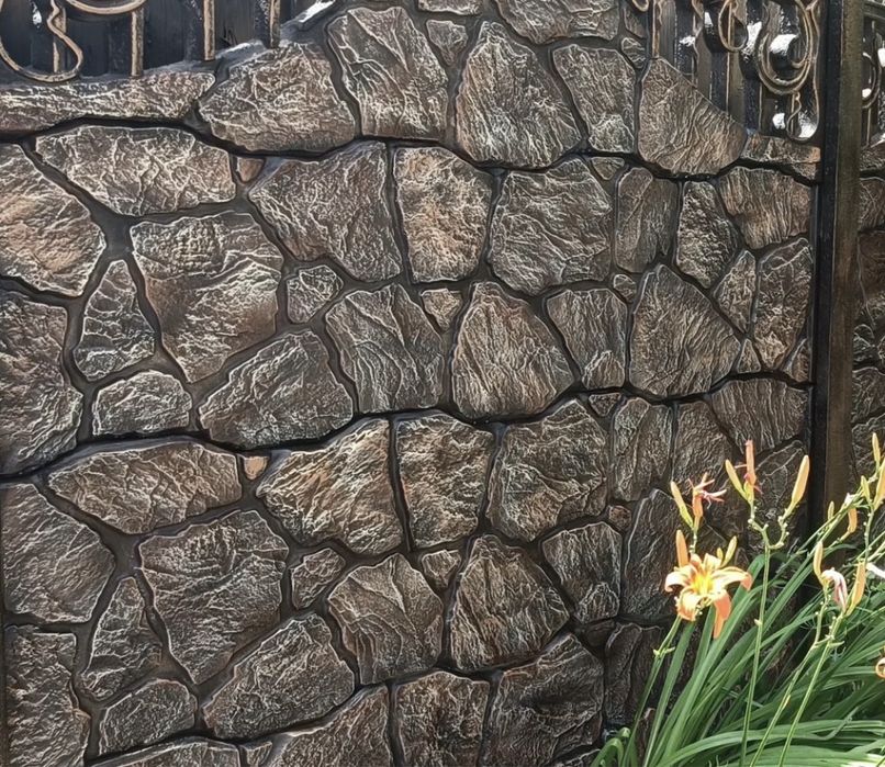 Бетонні забори.