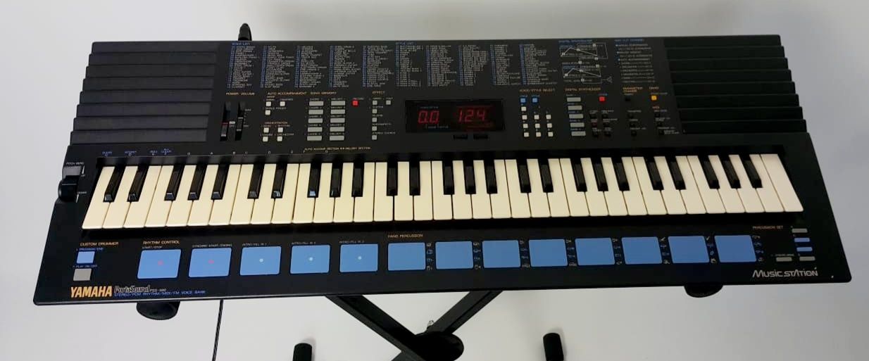 Keyboard Yamaha PSS-680