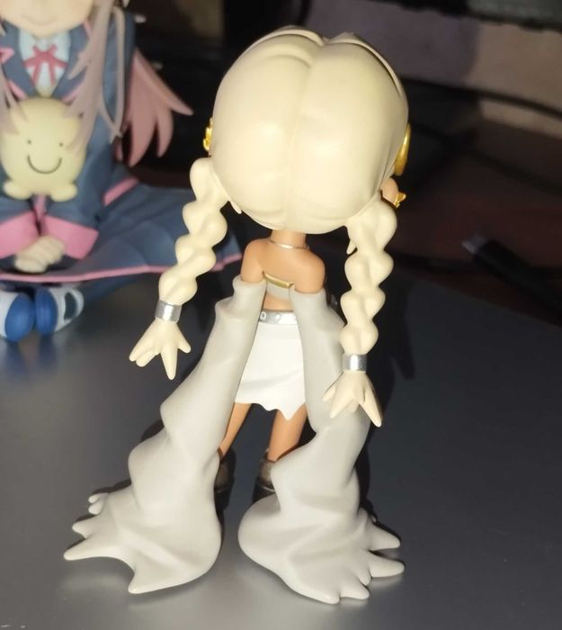 Оригінальна фігурка Lil Peach Riot Poppy (Поппі, Валькірія)