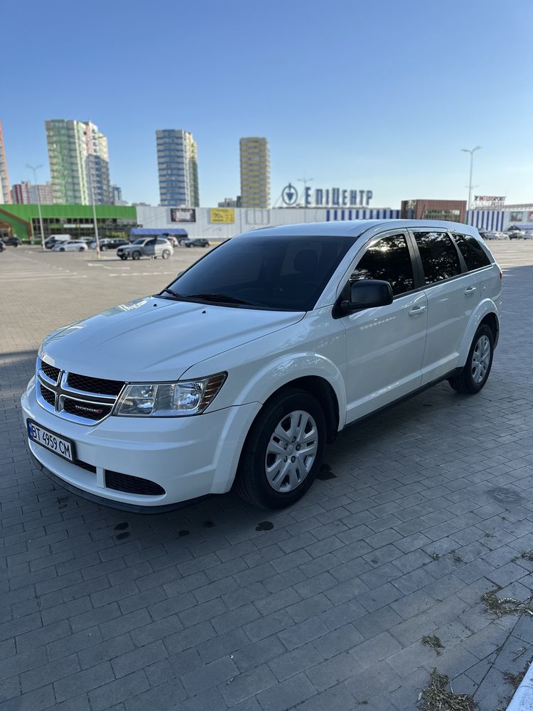 Продаю власний автомобіль Dodge Journey