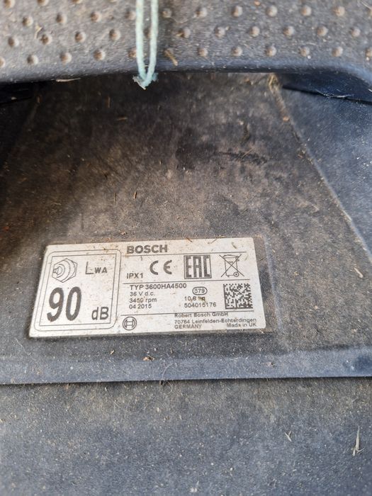 Corta relva eletrico Bosch 43 cm lamina