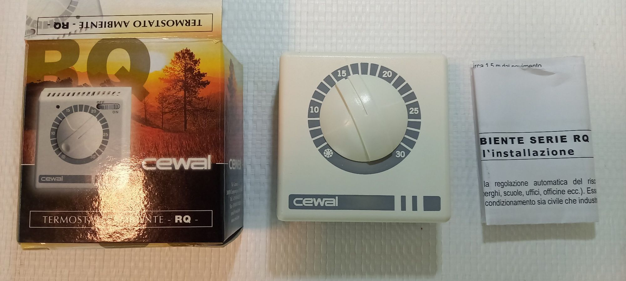 Термостат для електропанелей, теплої підлоги CEWAL RQ01 (Італія).