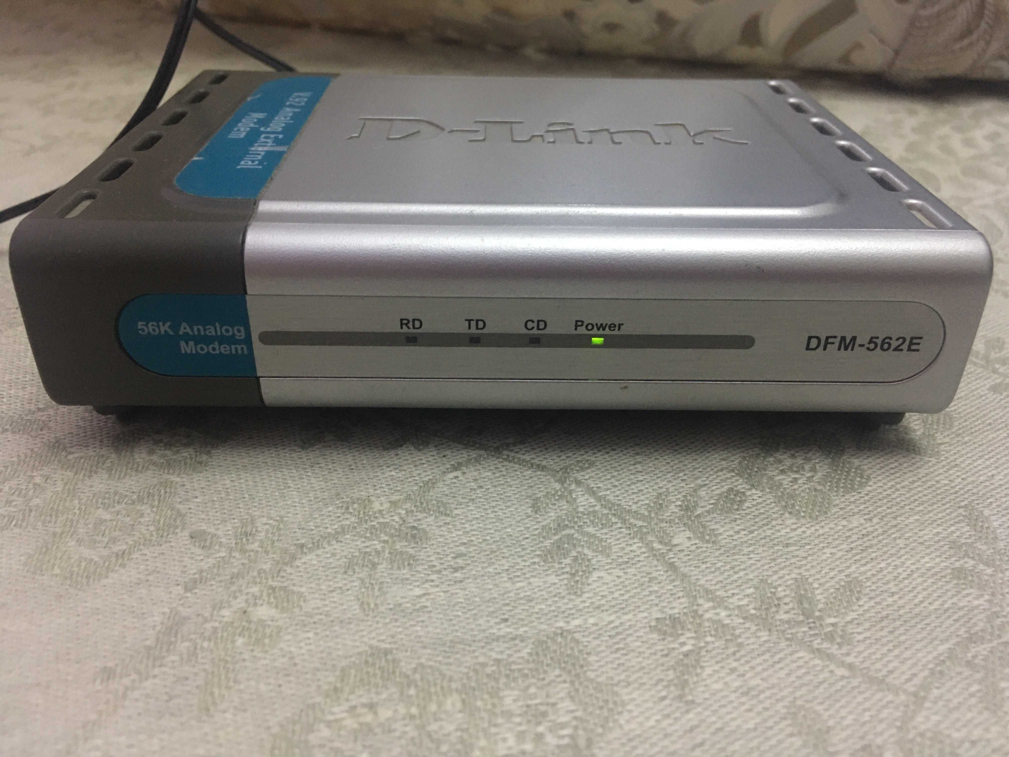Модем аналоговий D-Link DFM-562E