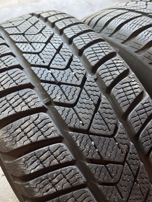 2x 205/60/16 Pirelli Sottozero 3 Winter idealny stan 7mm 2szt zimowe