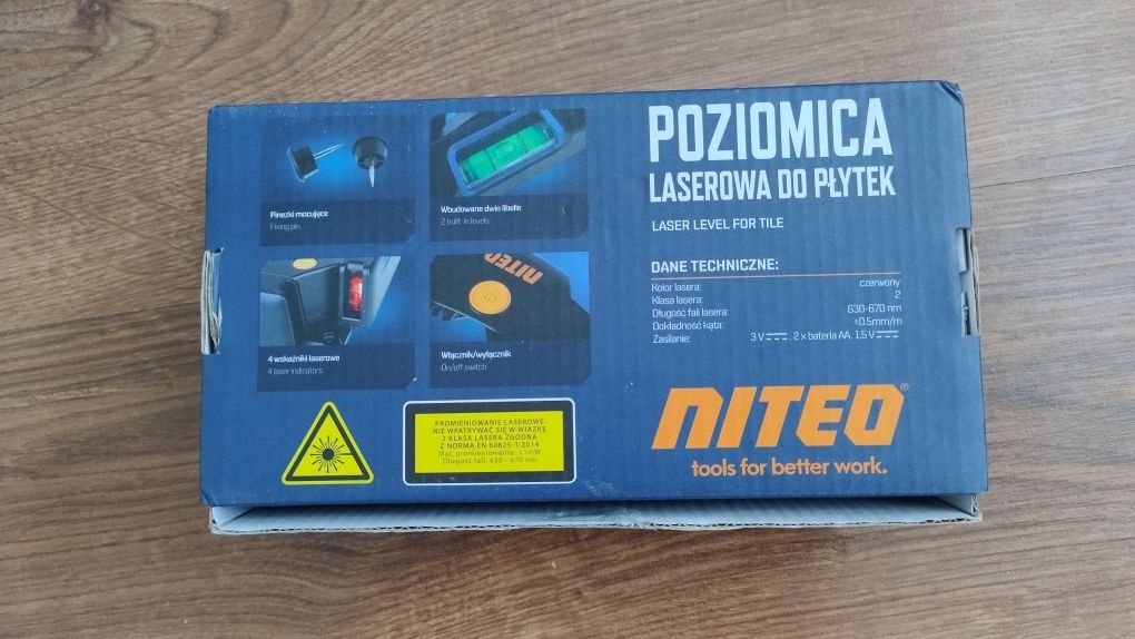 Nowa poziomica laserowa do płytek Niteo