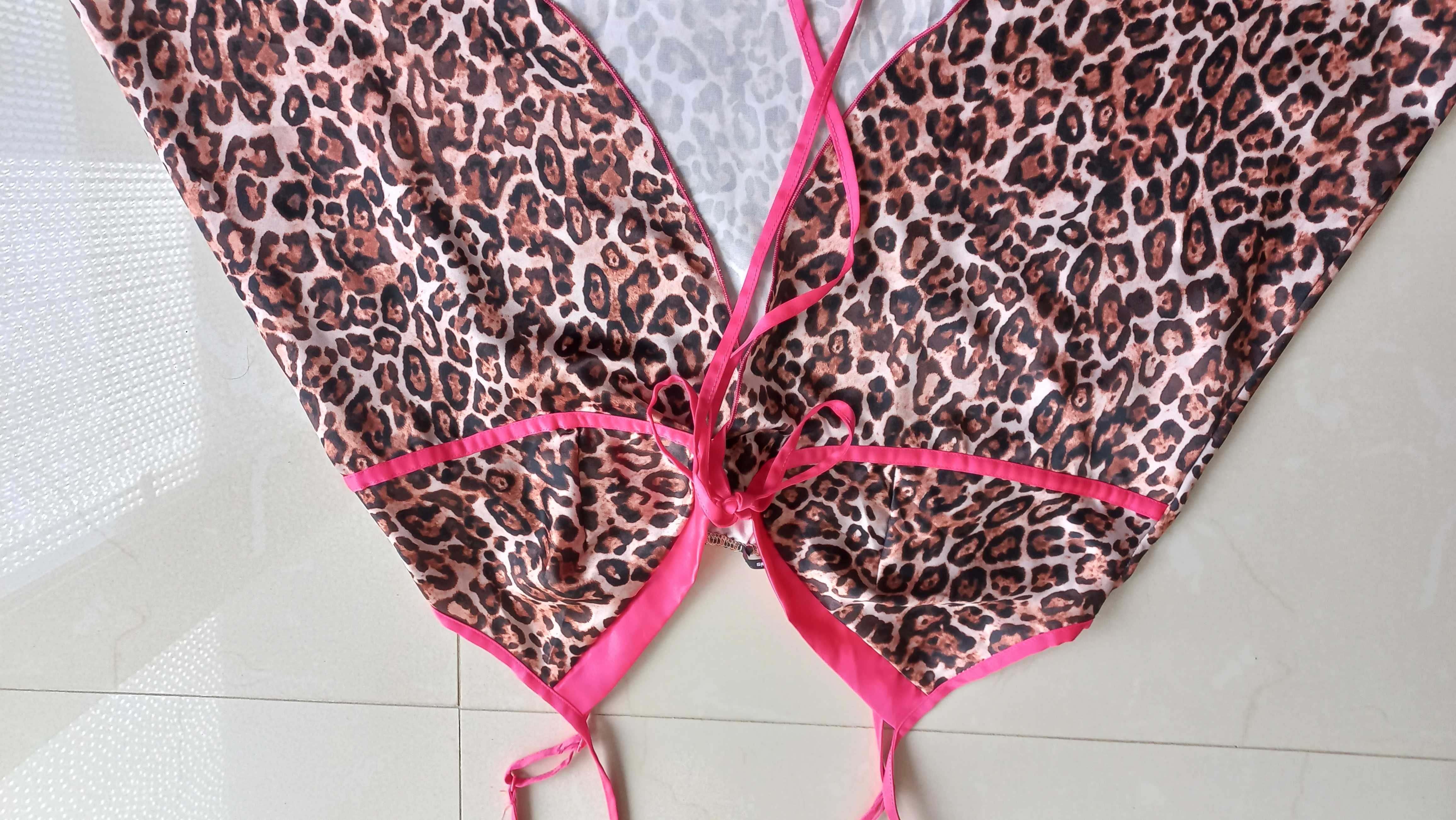 Top de verão,  Tezenis