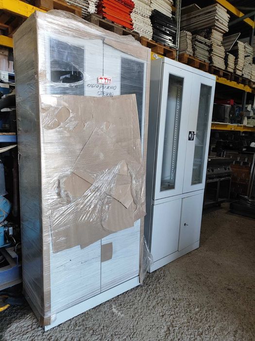 Шкаф медицинский НОВЫЙ