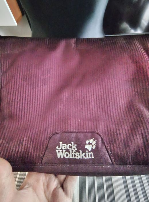 Bordowa torba na ramię Jack Wolfskin