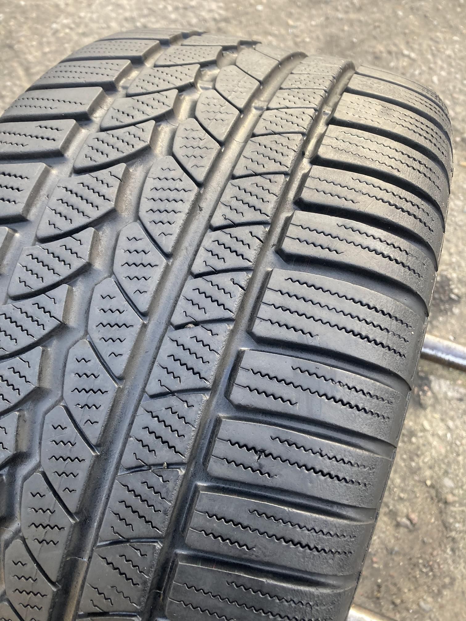 255/40/17 Continental Conti WInter Conact TS790 V 98V