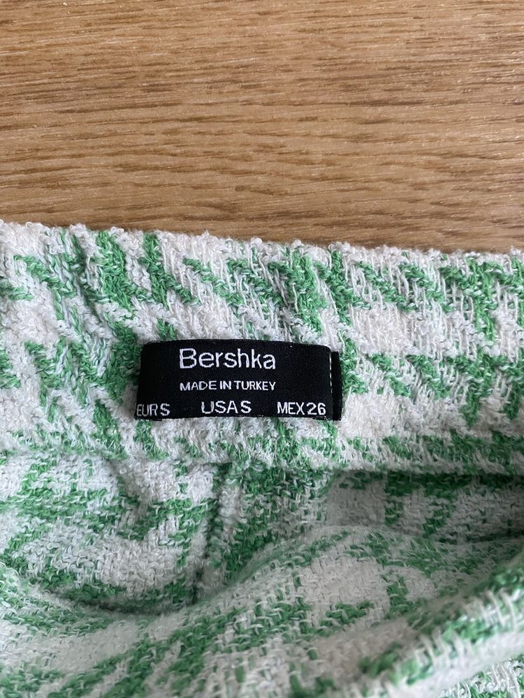 юбка шорти Bershka