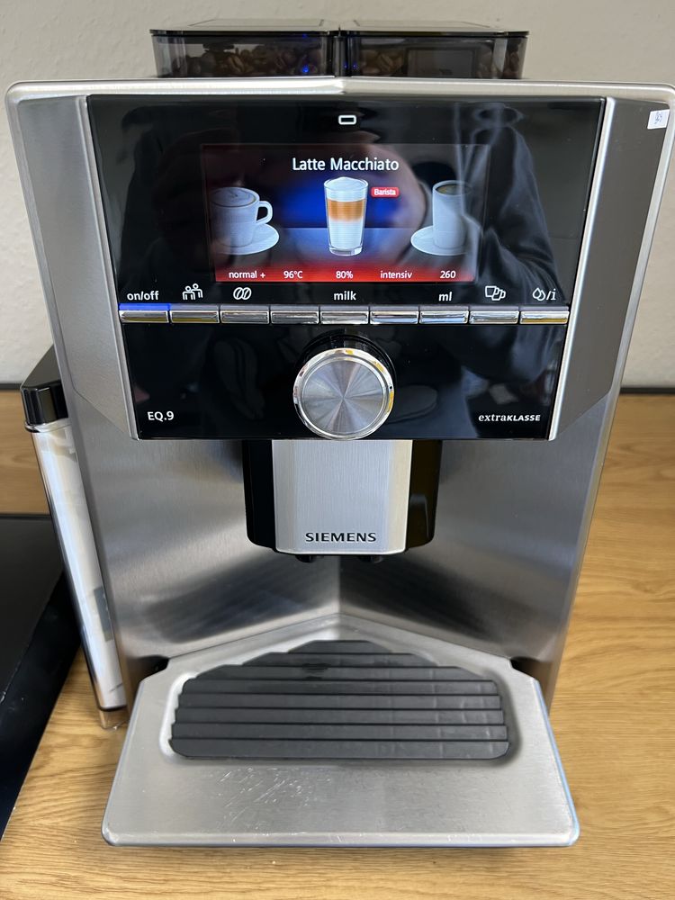 #903 siemens eq9 extraklasse 2 młynki ekspres do kawy automat