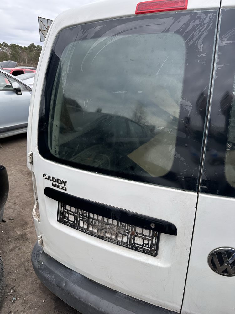 Drzwi tył skrzydło prawe lewe szyba Caddy III 3