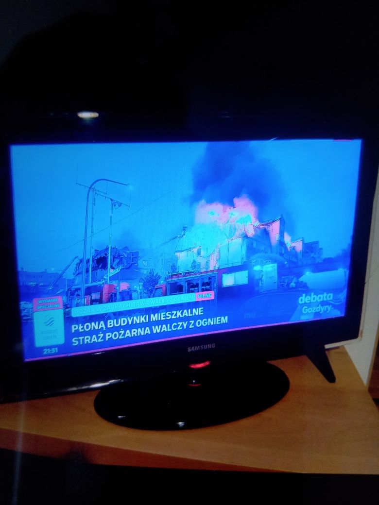 Sprzedam telewizor 32 całe
