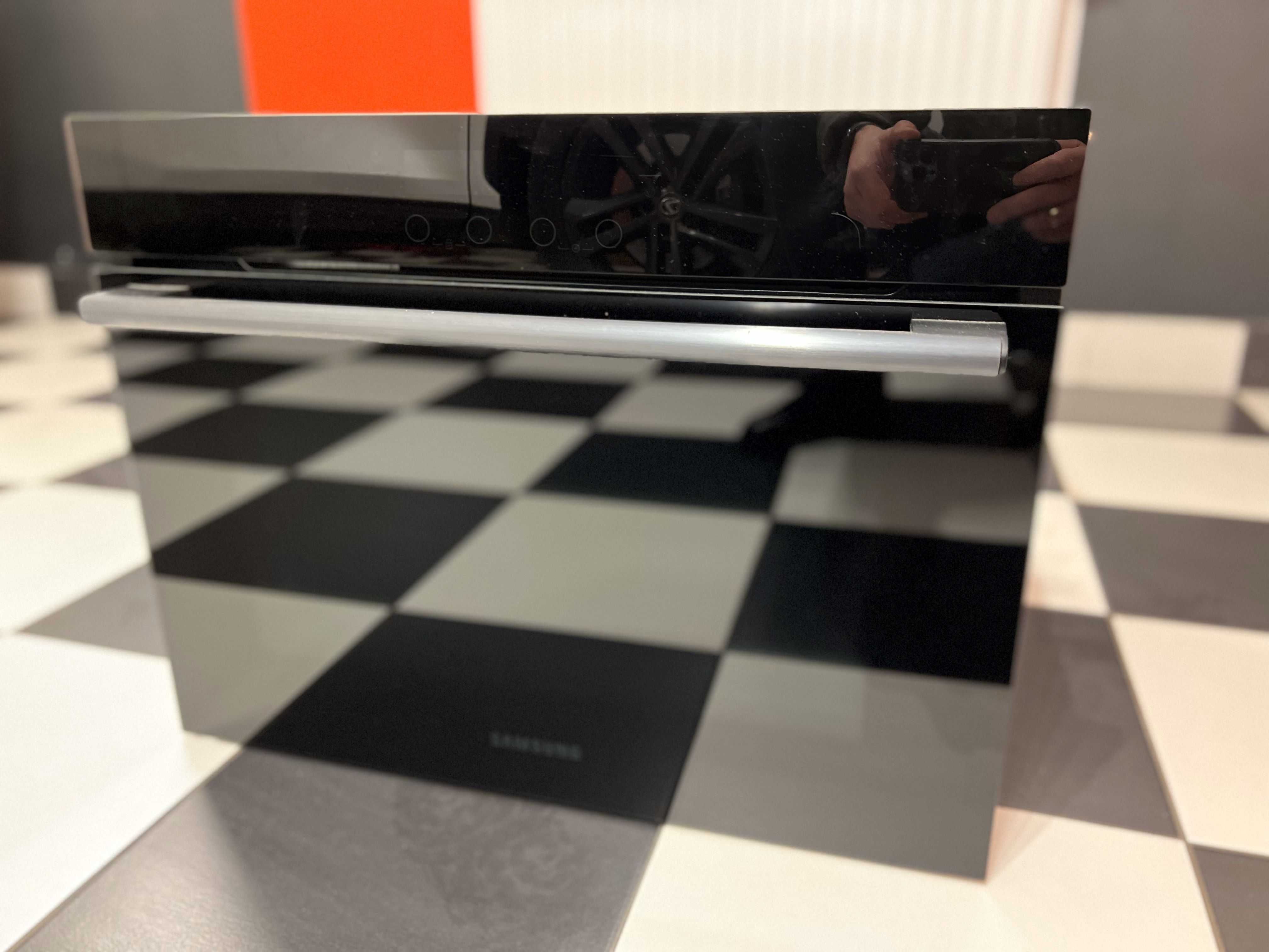 Kuchenka Mikrofalowa SAMSUNG, Mikrofala pod zabudowę