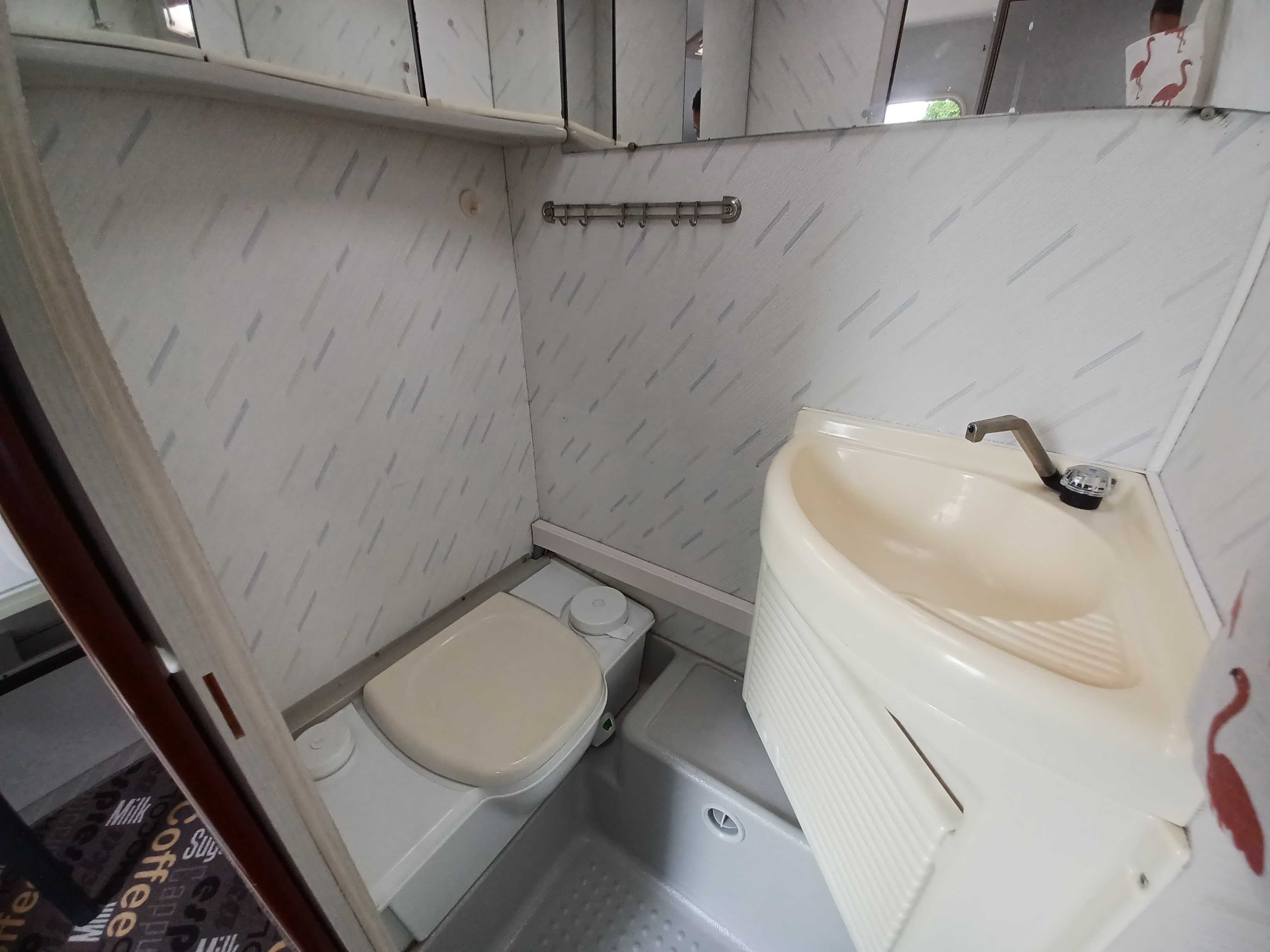 Przyczepa Knaus Sudwind niskie dmc 1000kg łóżko piętrowe dla dzieci