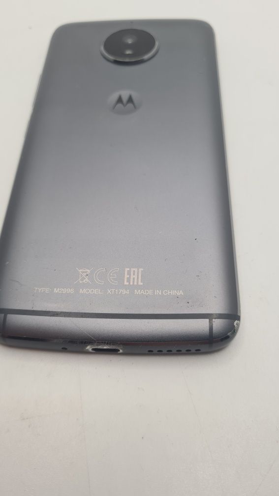 Motorola G5plus popękany działa