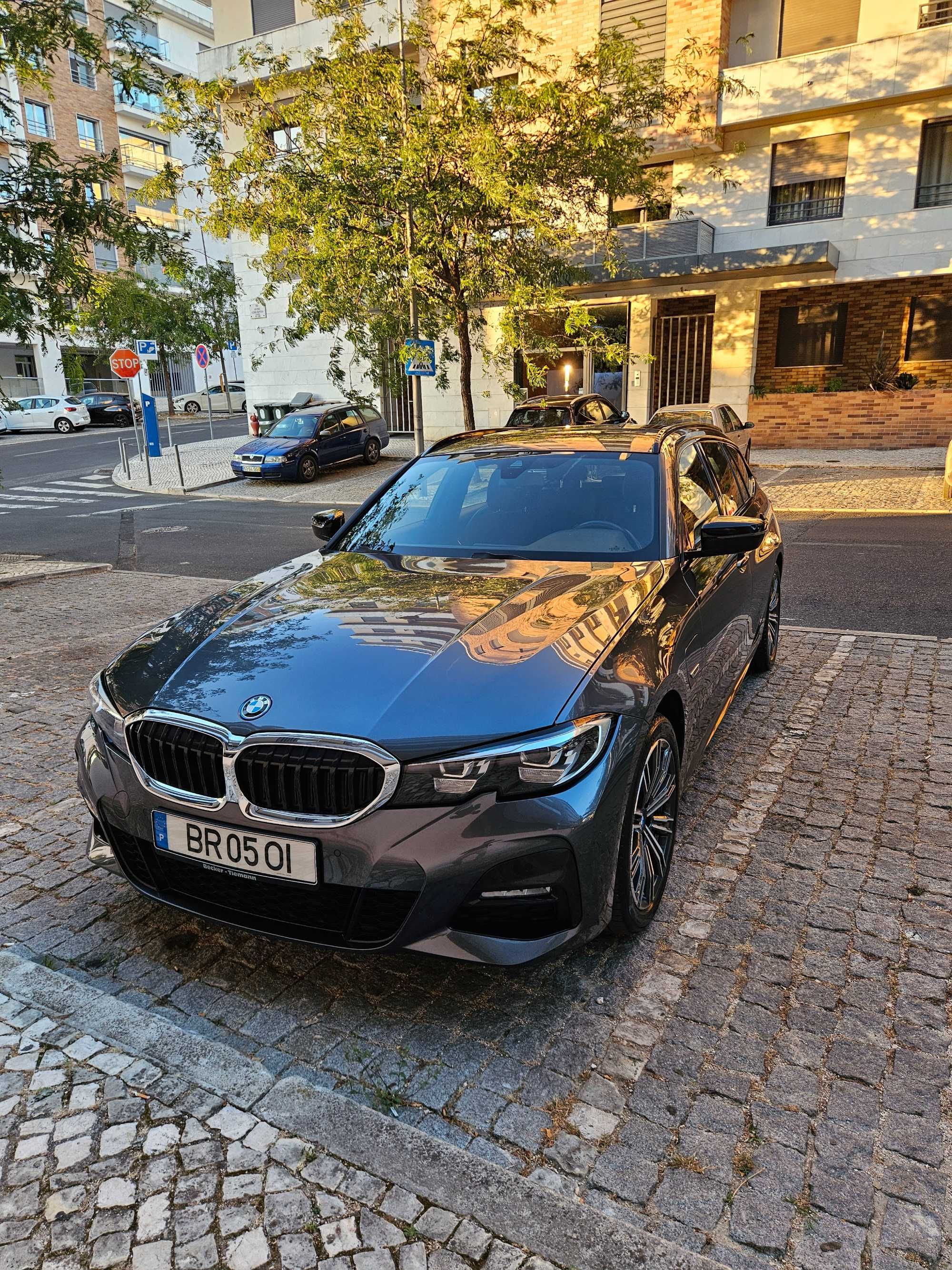 BMW 320e versão M