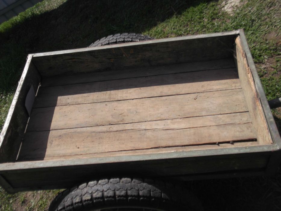 Тачка господарська з колесами від ИЖ, або обмін на стовпчики