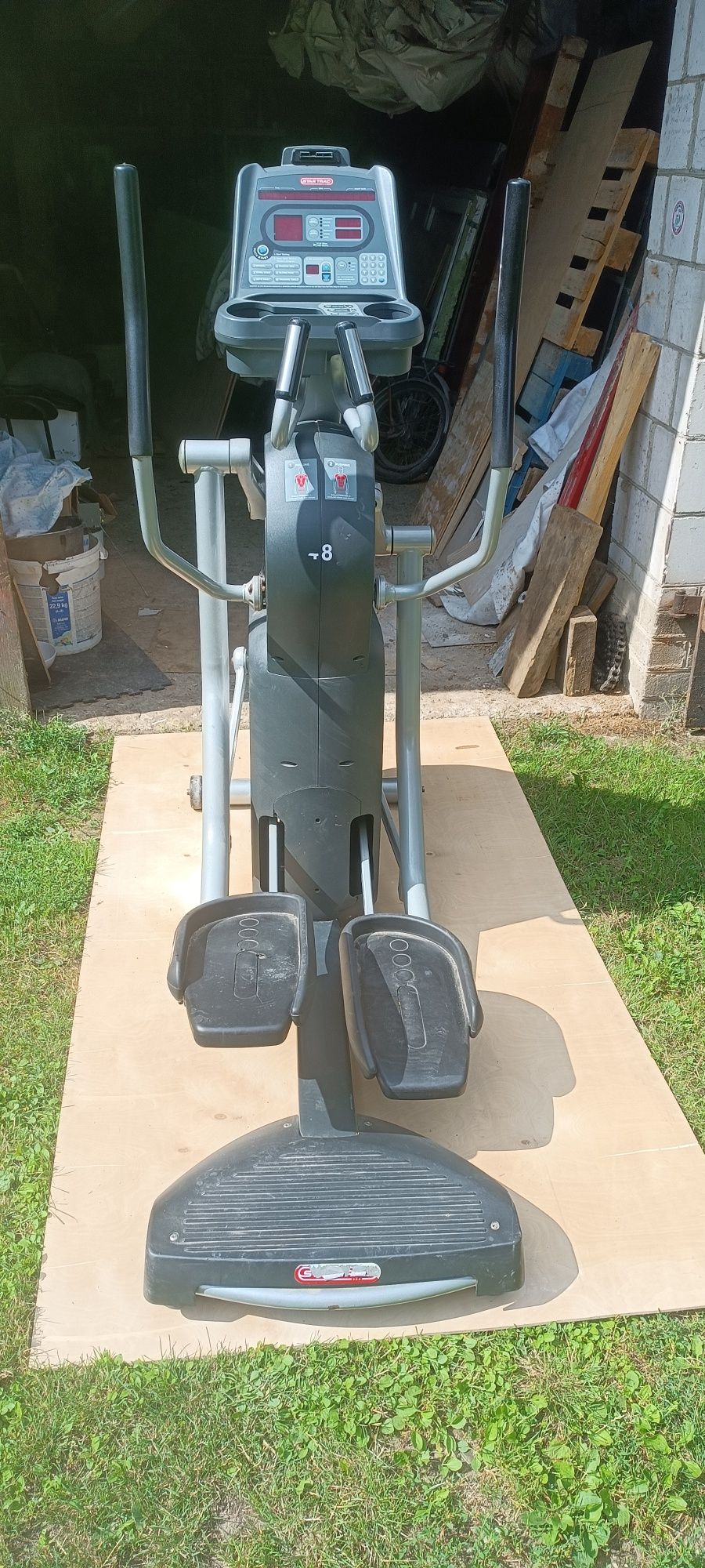Orbitrek Star Trac