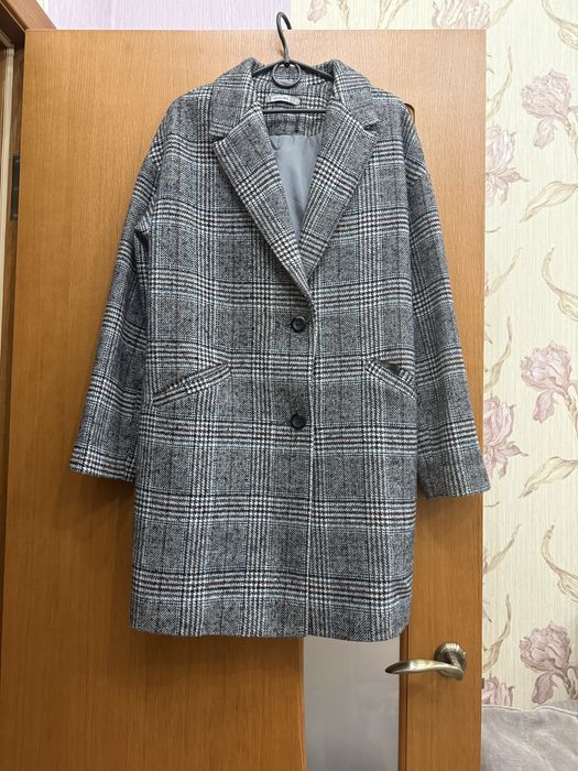 Пальто в клітинку