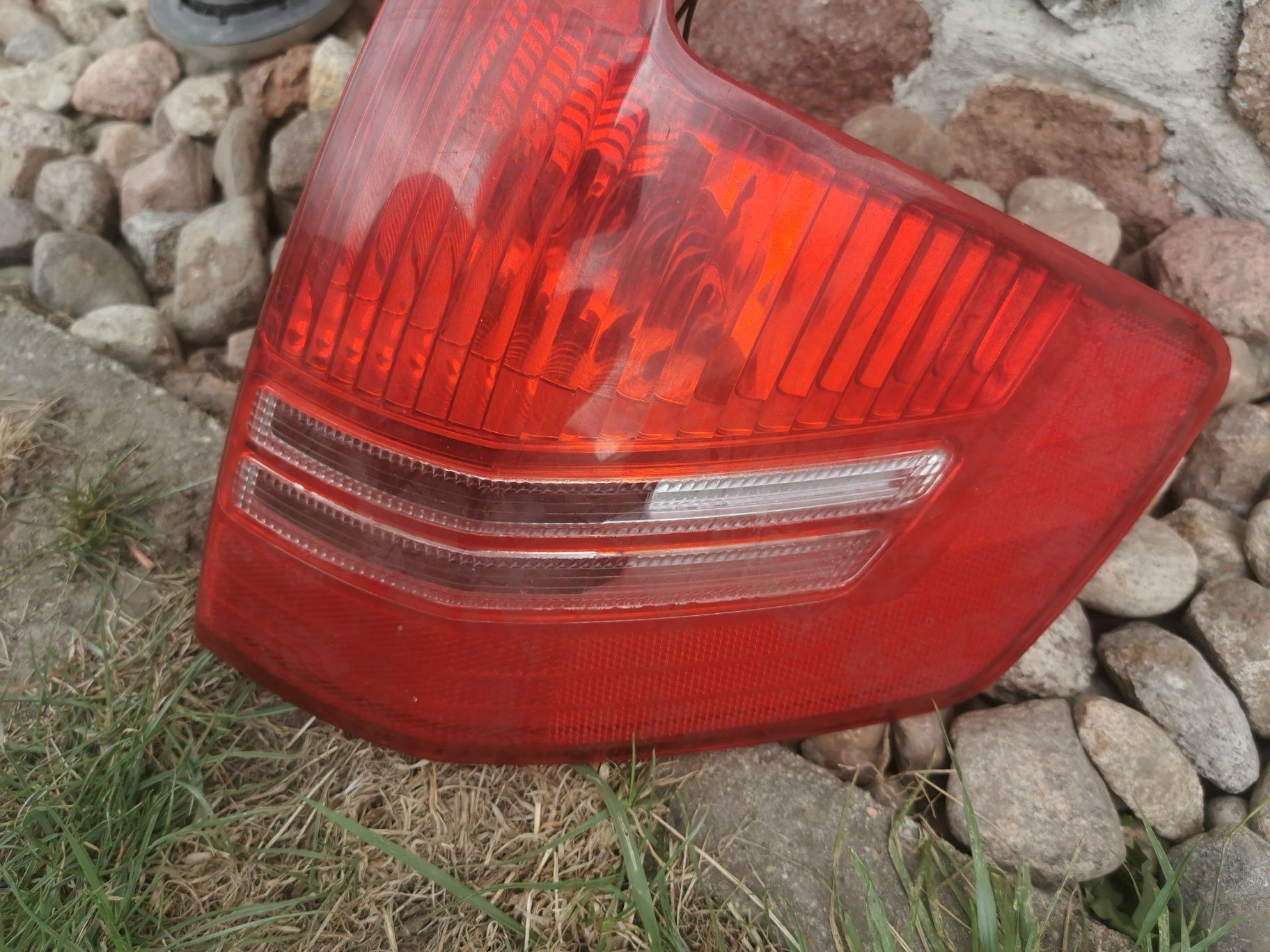 Lampa Citroen C4 Tył Prawa 965586.3980 Lift 799 98D