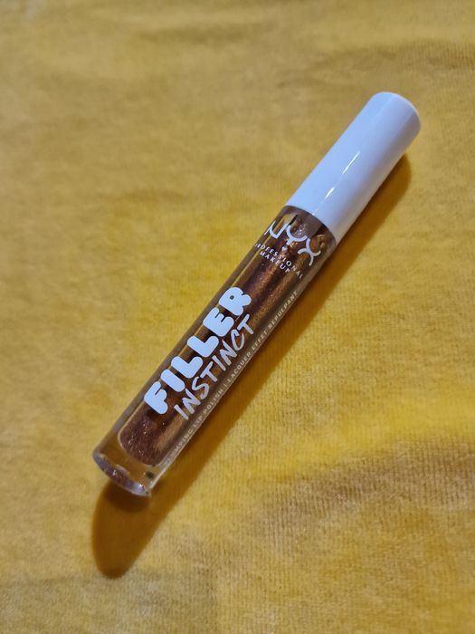 NYX Professional Makeup Filler Instinct Plumping Lip new Money błyszcz