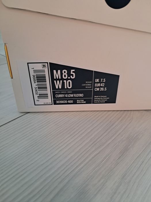 Under Armour Curry 4 low flotro Rozmiar 42