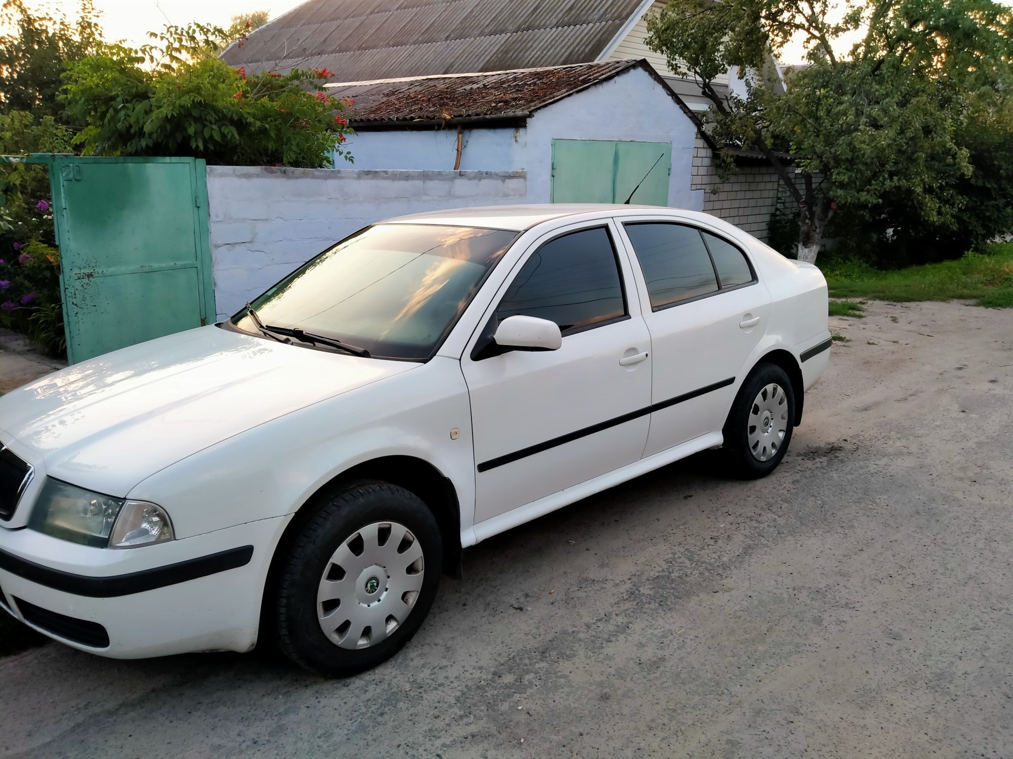 Продам Шкоду Октавия Тур
