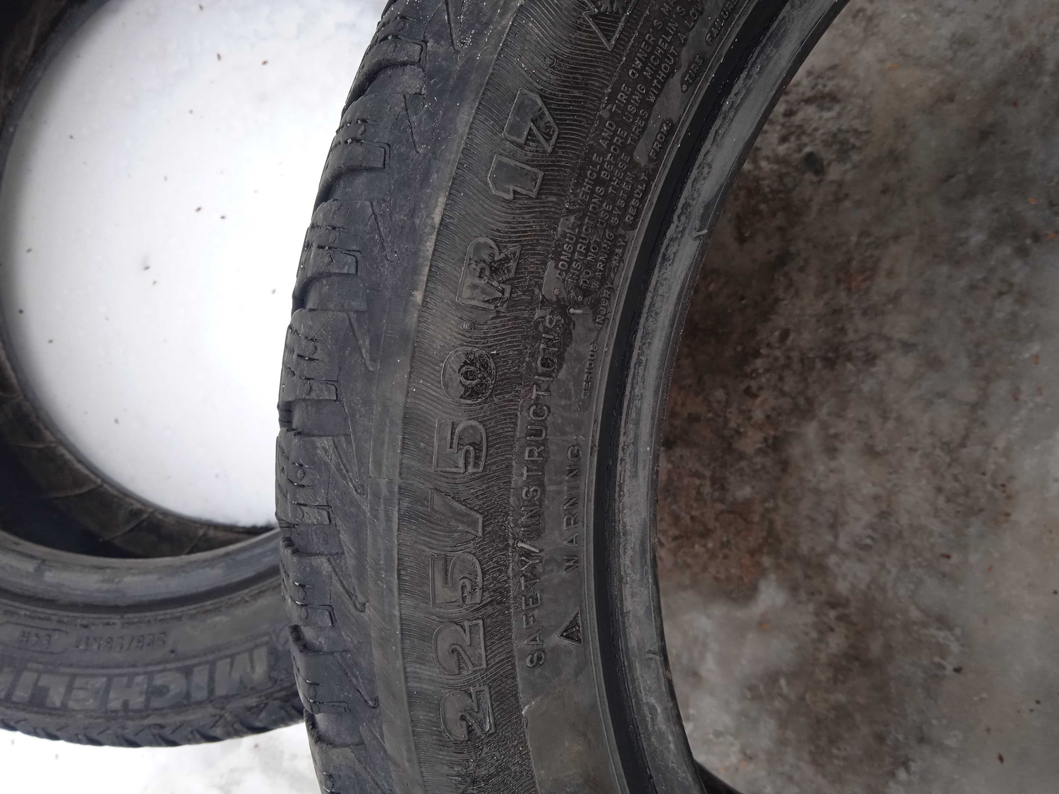 Продам шины MICHELIN 225/50 r 17 зимние.