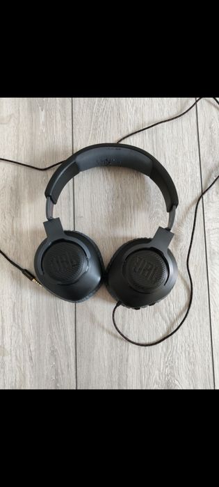 Навушники JBL Quantum 100