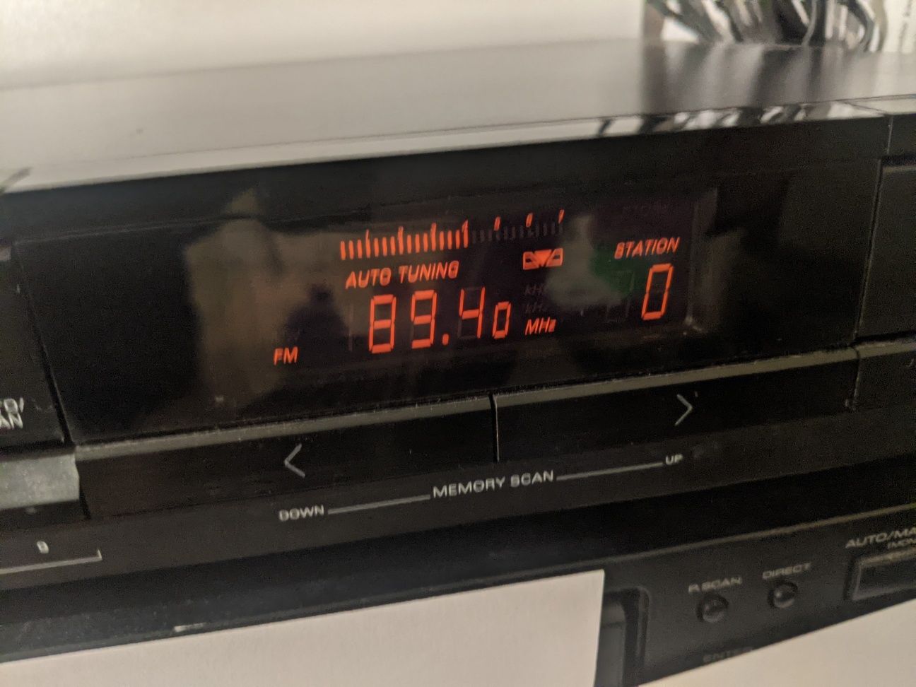 GRUNDIG T8200 MK II tuner radiowy cyfrowy radio
