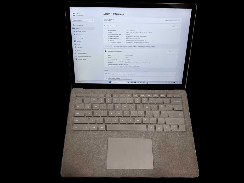 Laptop Microsoft Surface 1769 i7-7660U 8GB RAM, 256GB dysku