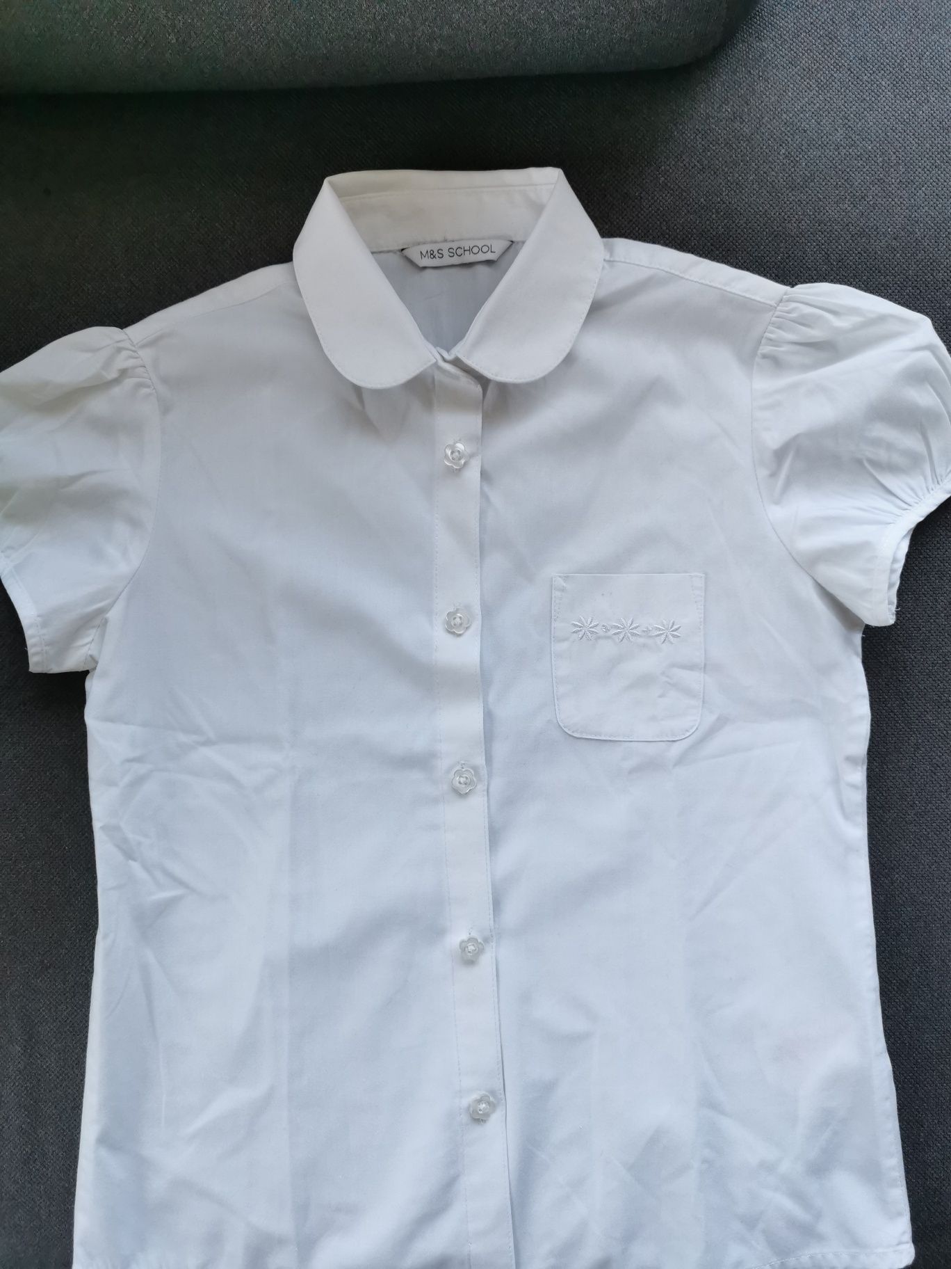 Biała koszula, sweterek, spódniczka r. 128