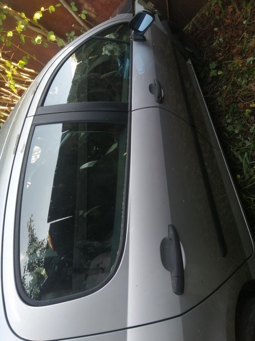 Peugeot 407 cały na części kolor ezr części