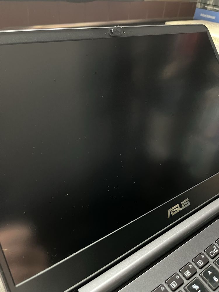 Laptop Asus Zenbook UX430u