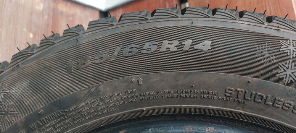 зимові шини пара NEXEN WinGuard ice Plus WH43 185/65R14 90T