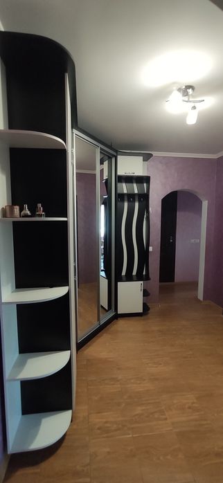 Продам 3 кімнатну квартиру вул. Єськова