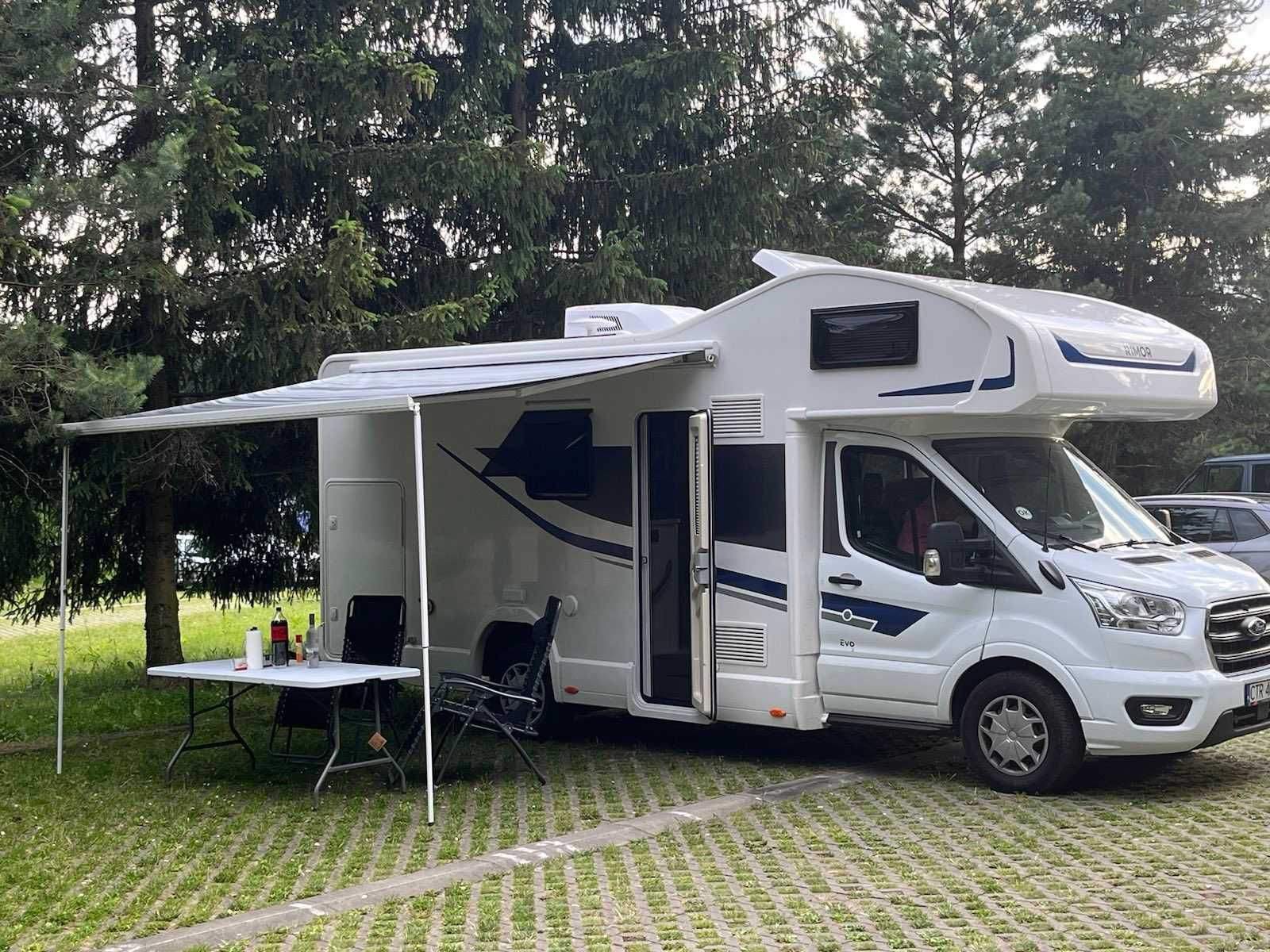 FORD TRUMA COMBI EVO 5 Kamper na wynajem