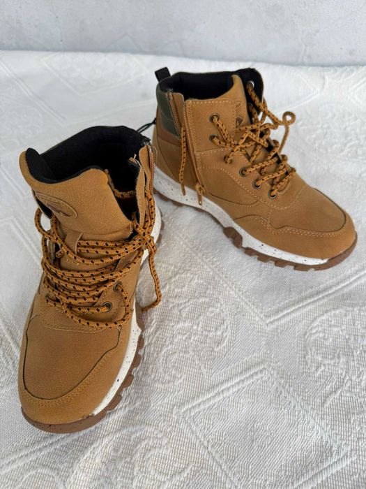 Botas de inverno para menino