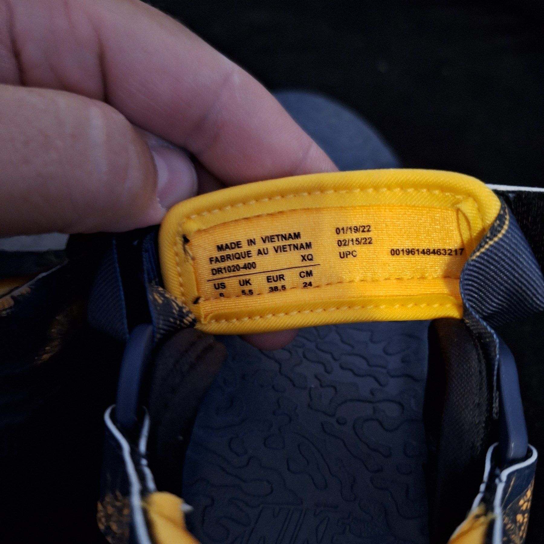 Сандалі ACG AIR Deschutez +SE US6 EU 38.5 24cm
