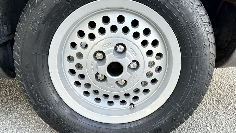 Продам эксклюзивный Jaguar XJ12 Daimler