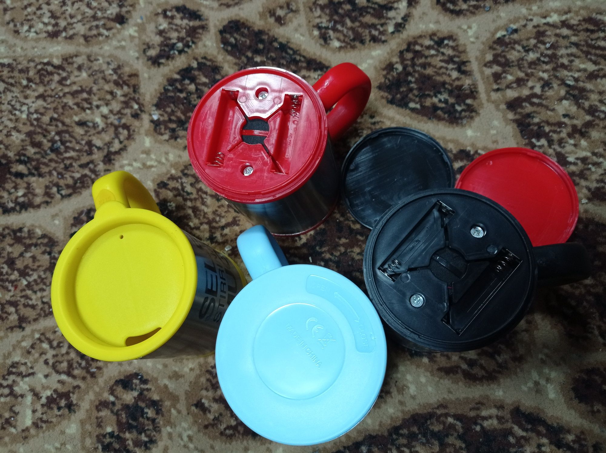 Чашка мешалка Self stirring mug новые