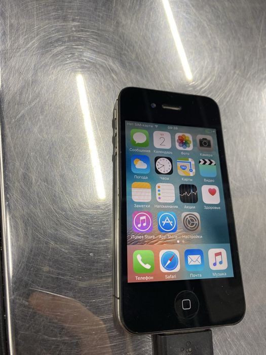 Продам iphone 4s