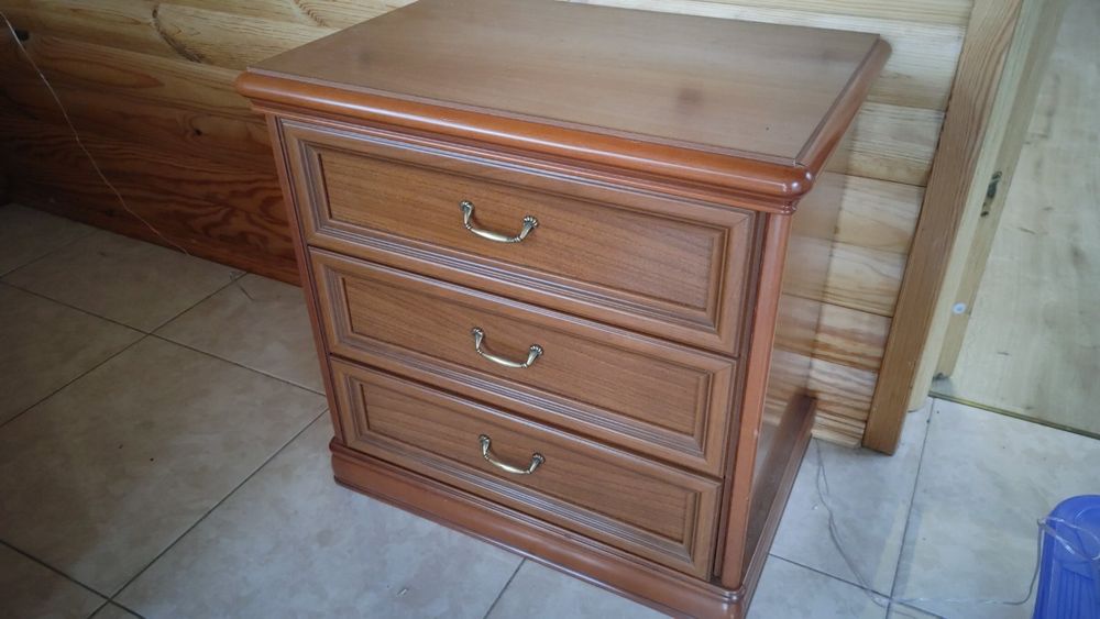 Кровать двухспальная ,дерево,Мдф, гарнитур