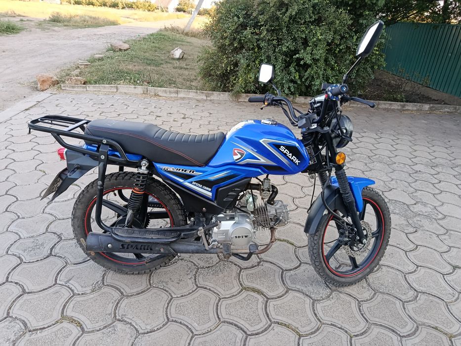 Продам мотоцикл Spark sp125c-2amw