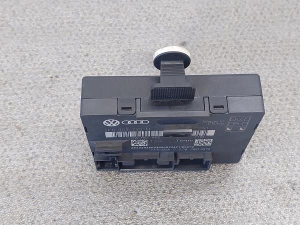 Módulo porta frente direito AUDI A4 Avant (8K5, B8)