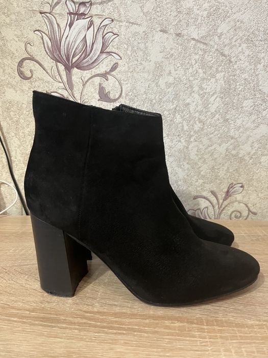 Ботильйони